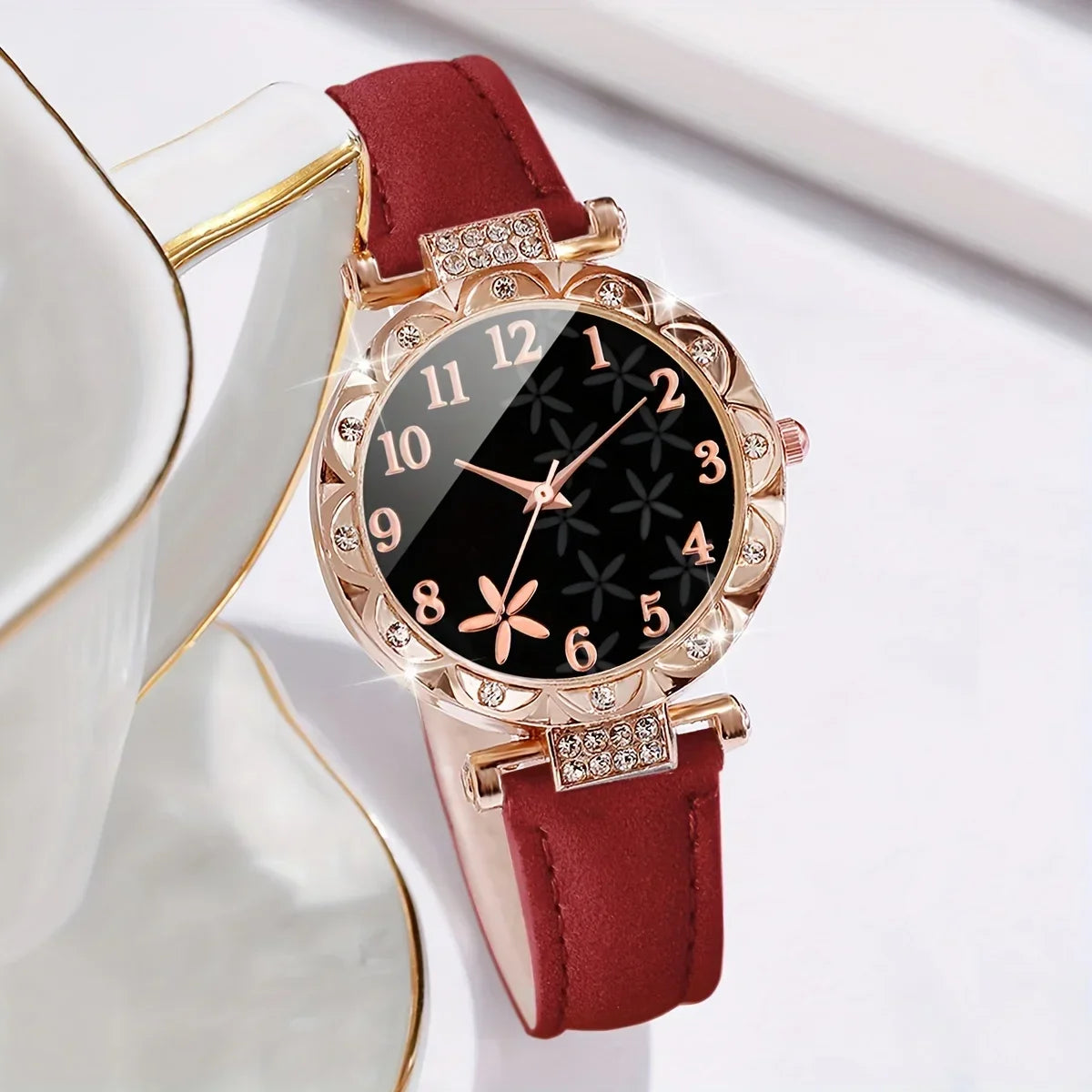 6 Pcs Red Quartz Watches PU Leather Strap Zinc Alloy Pointer And Bracelet Jewelry For Women Not Contain Watch Box